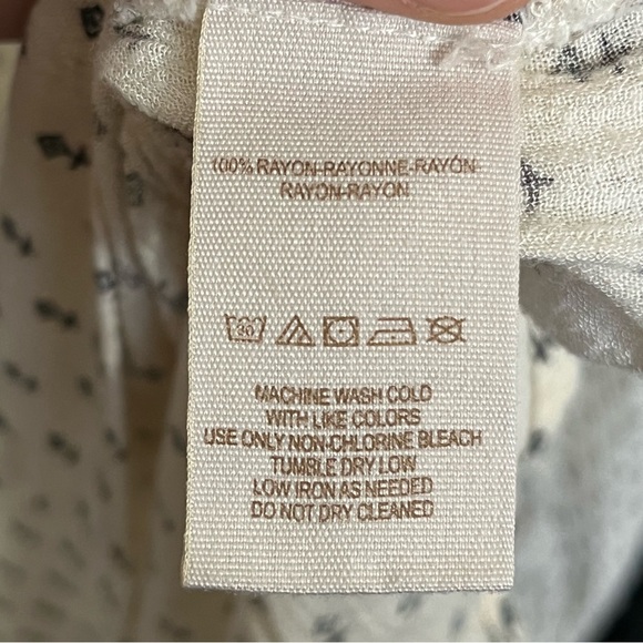 Free People Rune Print Tunic Top Size S Ivory Long Sleeves 3/4 Button Front - Picture 4 of 12